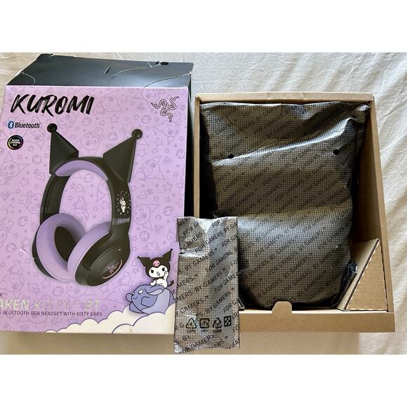 Limited Edition Sanrio Kuromi Razer Wireless RGB Headset HyperClear Cardioid Mic - Picture 9 of 14